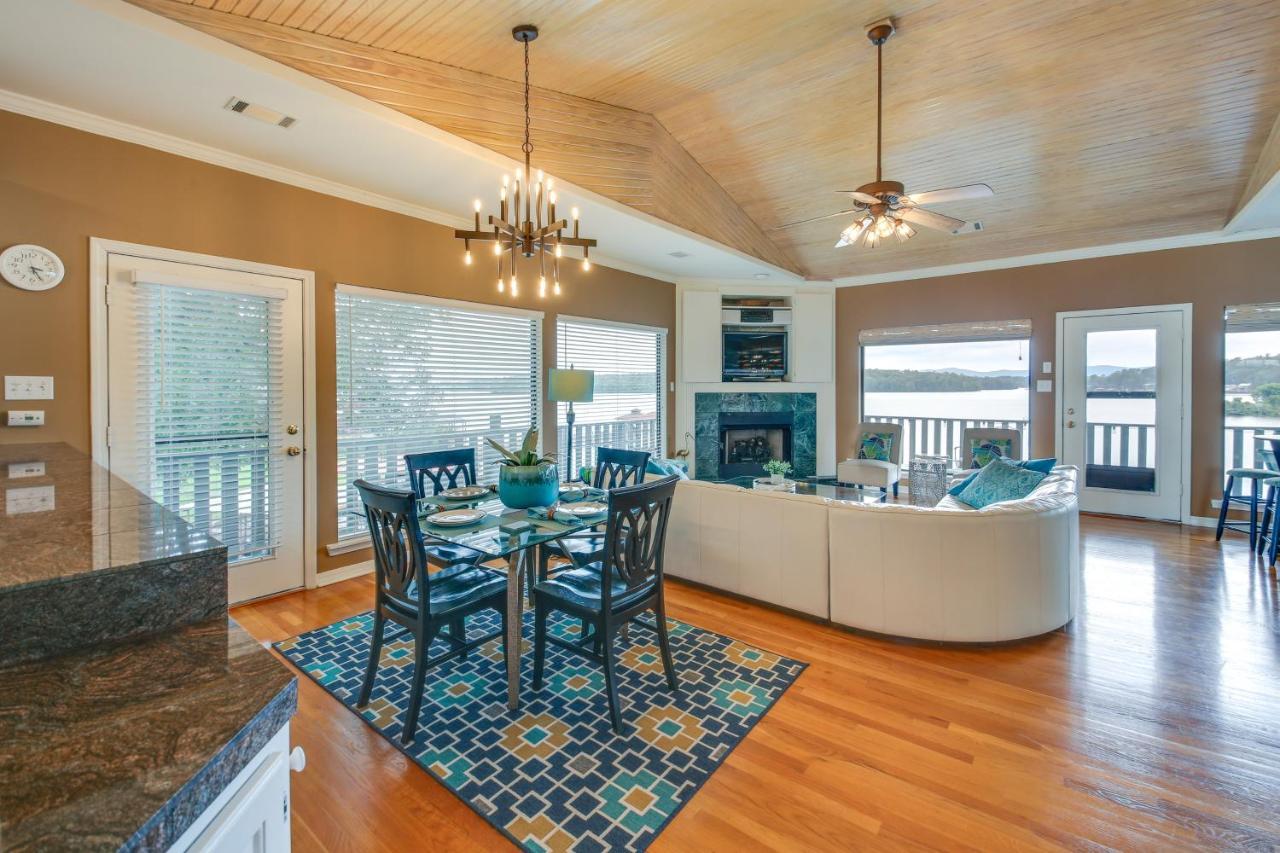 Spacious Hot Springs Penthouse Stunning Lake View Extérieur photo