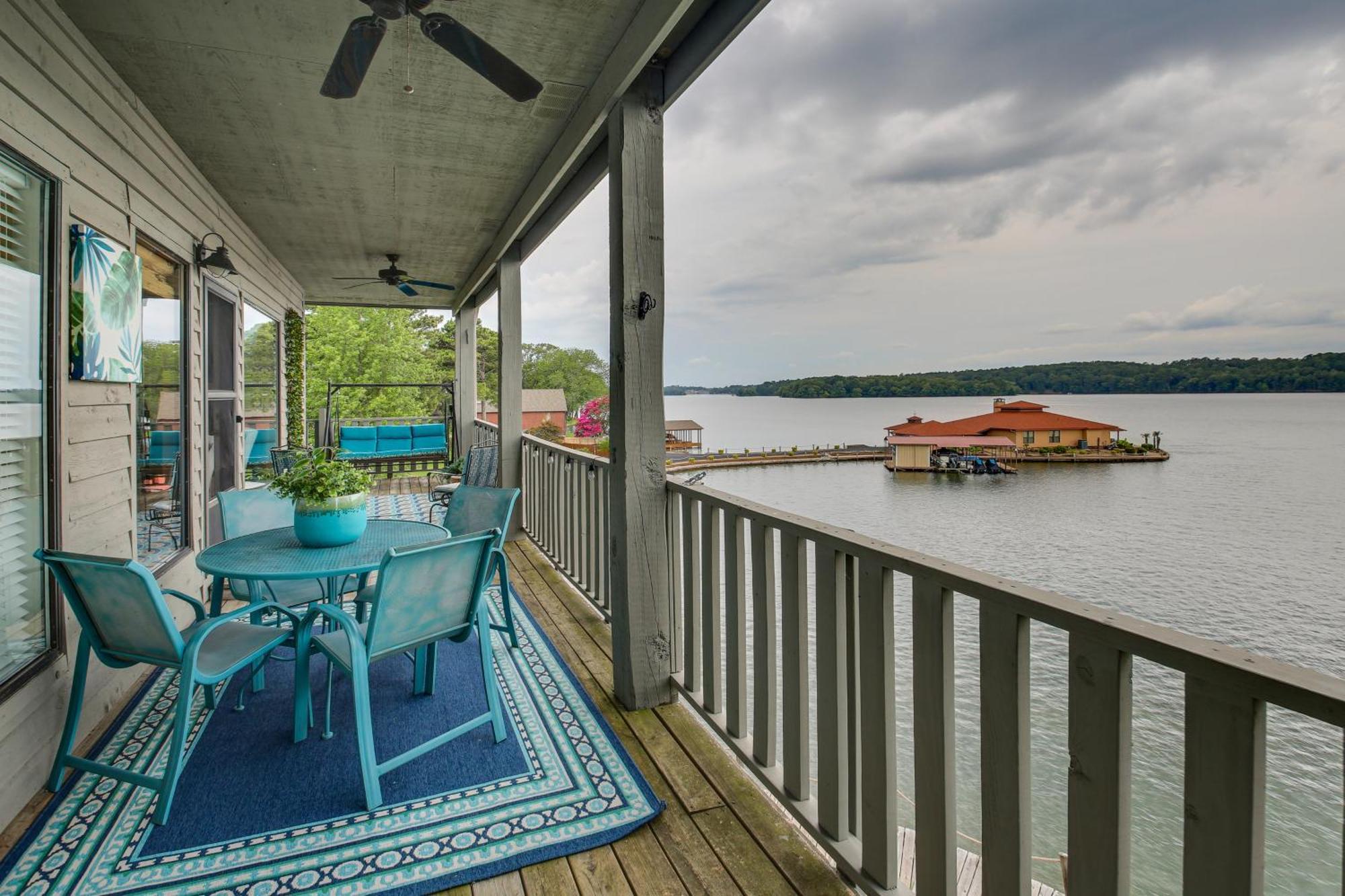 Spacious Hot Springs Penthouse Stunning Lake View Extérieur photo