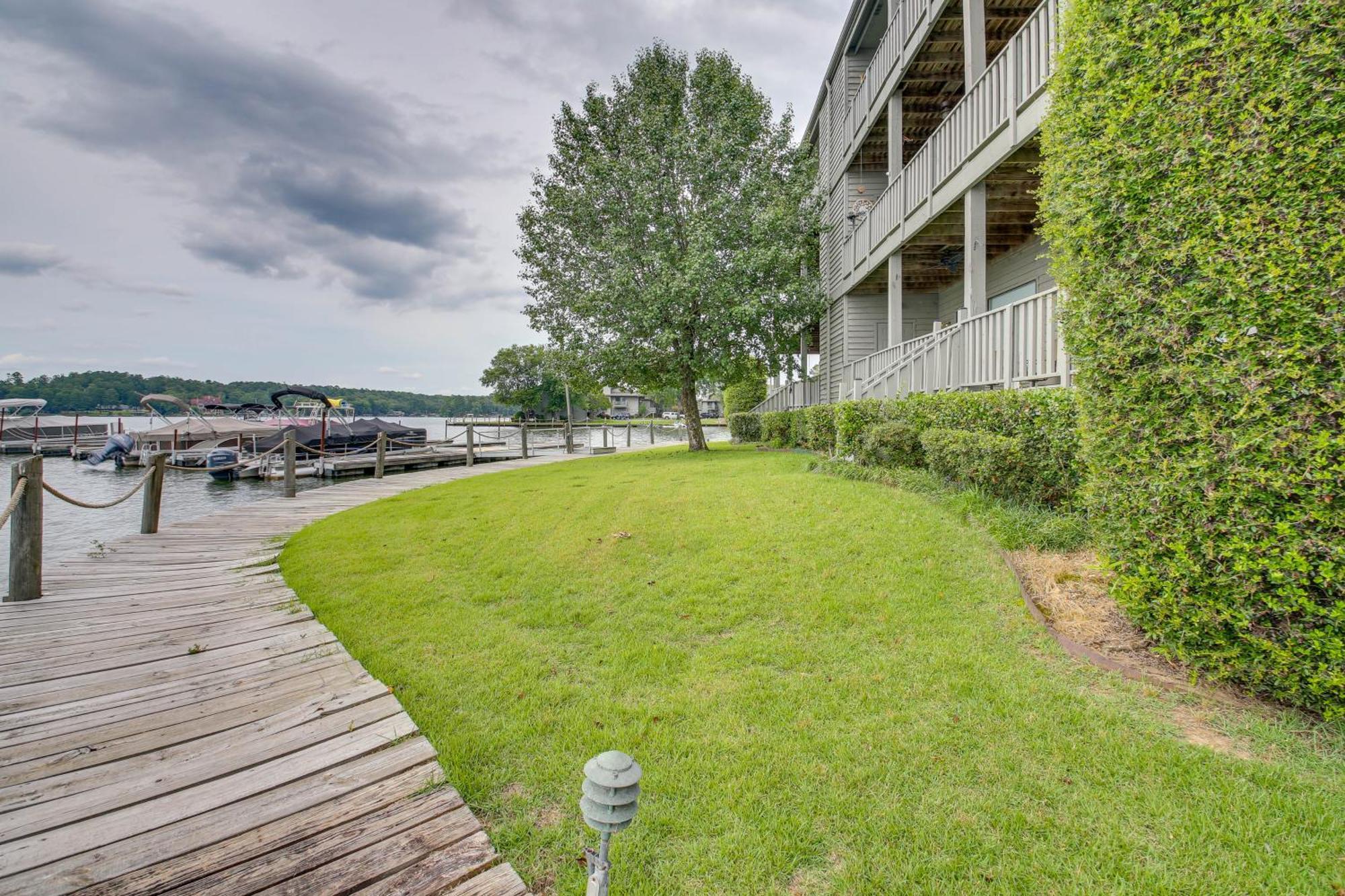 Spacious Hot Springs Penthouse Stunning Lake View Extérieur photo